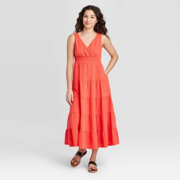 Universal Thread Dresses & Skirts - Universal Thread Peasant Tiered Dress